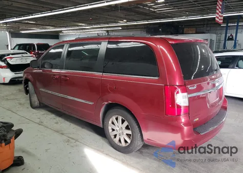 2016 Chrysler Town & Country Touring из США, поврежденный, VIN 2C4RC1BG3GR186857